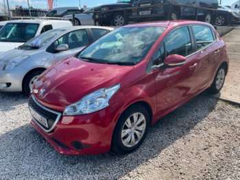 Used Peugeot 208 2015 for sale - 66873867: Photo