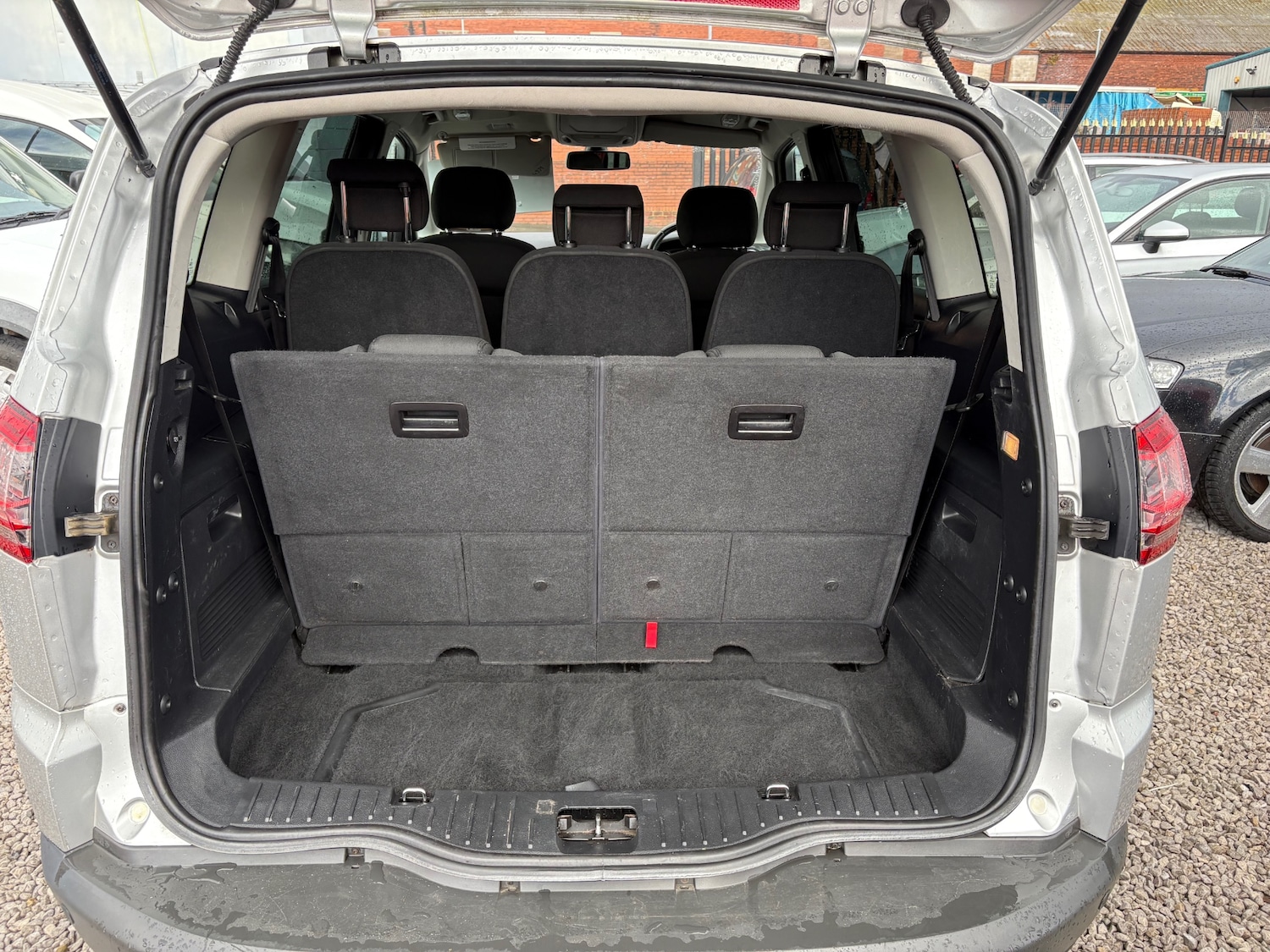 Used Ford S-Max 2012 for sale - 75951560: Photo 13