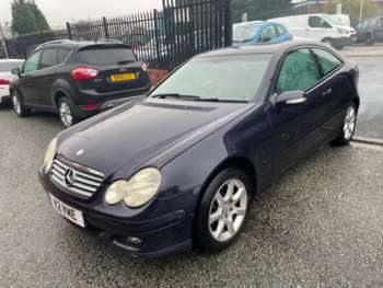 Used Mercedes-Benz C-Class 2004 for sale - 64477654: Photo