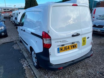 Used Ford Transit Courier 2015 for sale - 76091343: Photo