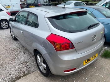 Used Kia Pro Ceed 2012 for sale - 76091638: Photo