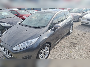 Used Ford Fiesta 2016 for sale - 79459238: Photo