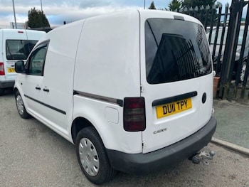 Used Volkswagen Caddy 2011 for sale - 76091102: Photo
