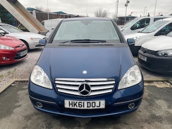 Used Mercedes-Benz A-Class 2012 for sale - 76091113: Photo