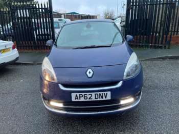 Used Renault Grand Scenic 2013 for sale - 64721986: Photo