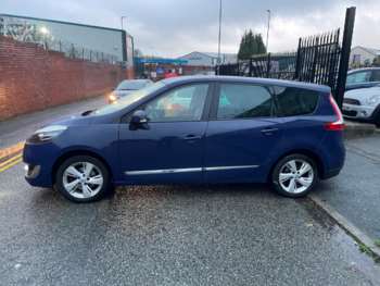 Used Renault Grand Scenic 2013 for sale - 64721986: Photo