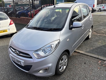 Used Hyundai i10 2012 for sale - 76681540: Photo