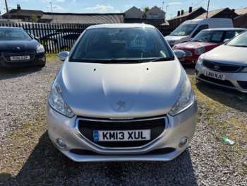 Used Peugeot 208 2013 for sale - 74605982: Photo