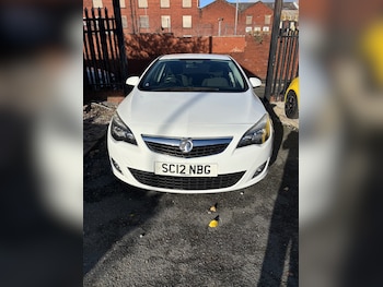 Used Vauxhall Astra 2012 for sale - 76673247: Photo