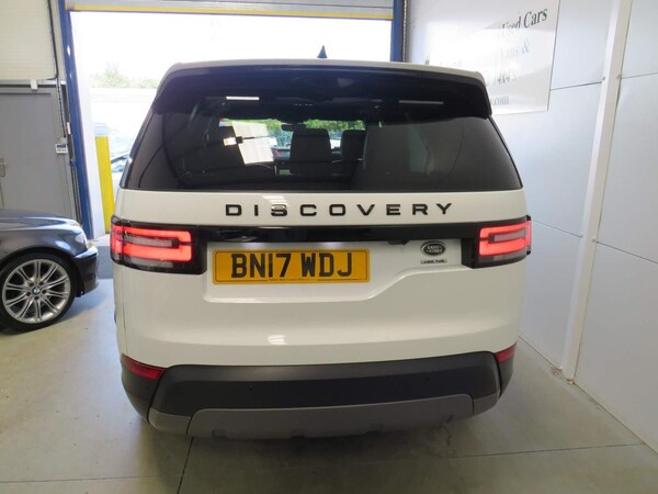 Used Land Rover Discovery 2017 for sale - 71677859: Photo 5