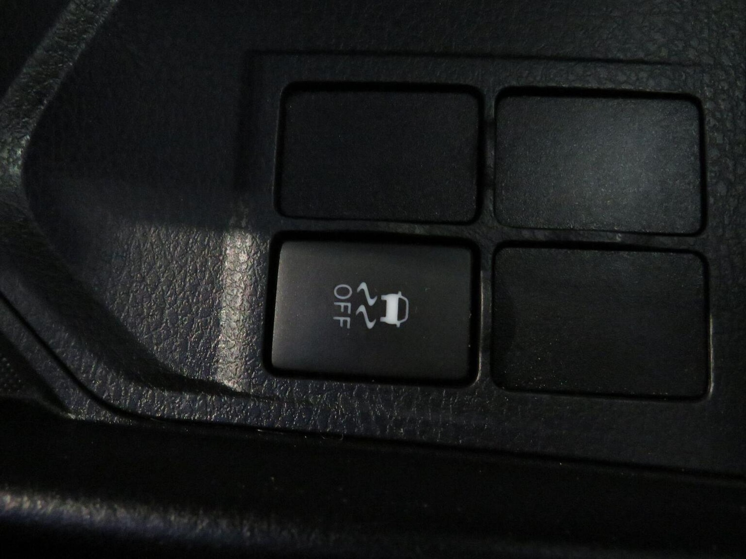 Used Toyota Yaris 2019 for sale - 77438488: Photo 26