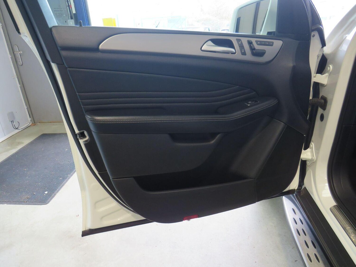 Used Mercedes-Benz M Class 2014 for sale - 77837021: Photo 12