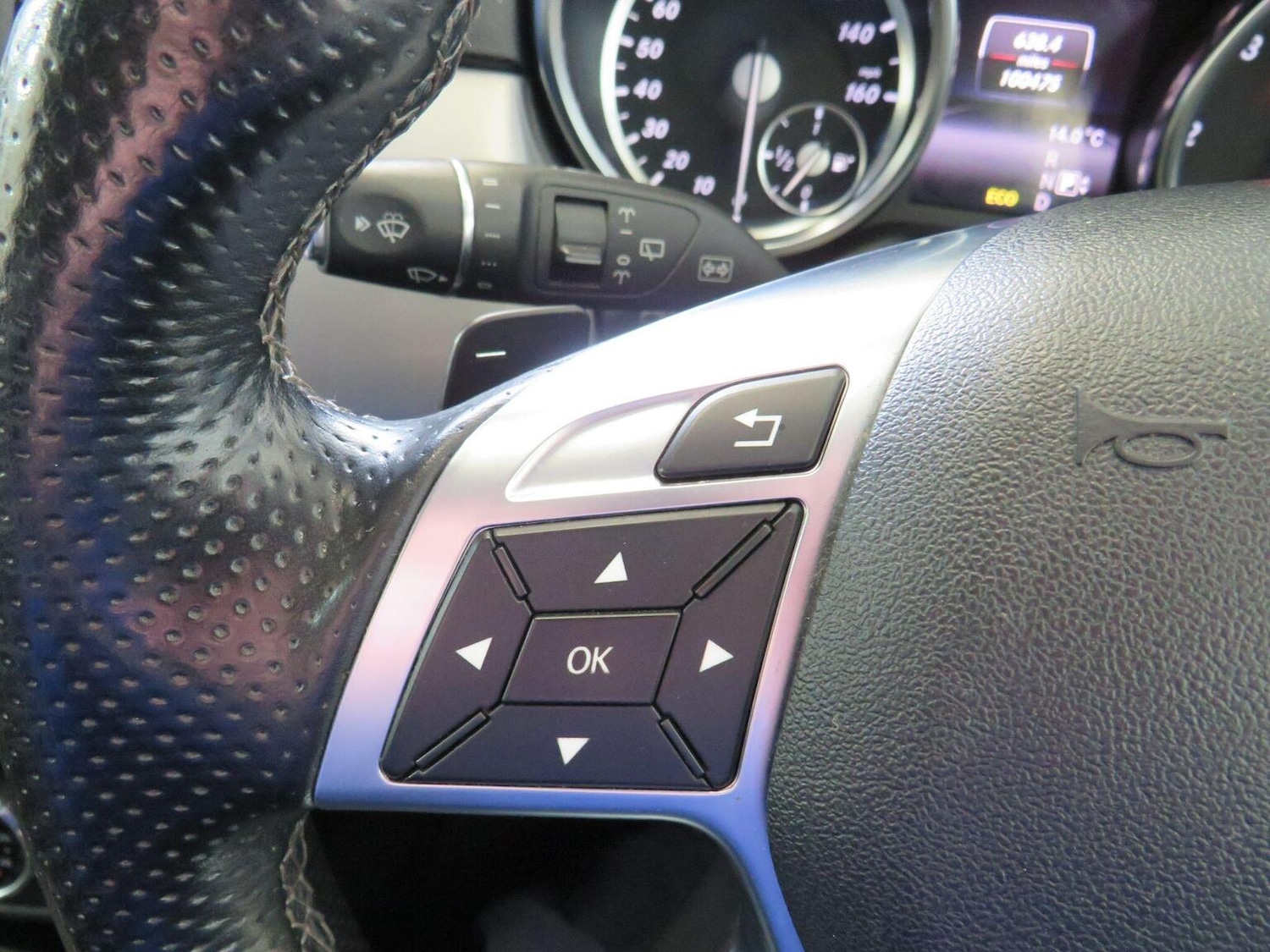 Used Mercedes-Benz M Class 2014 for sale - 77837021: Photo 25