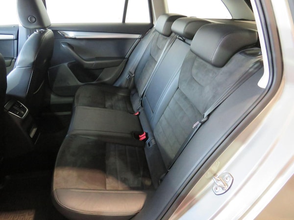 Used Skoda Octavia 2014 for sale - 76170427: Photo 10