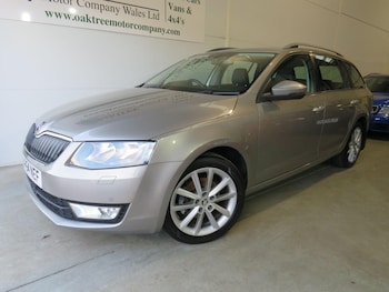 Skoda - Octavia