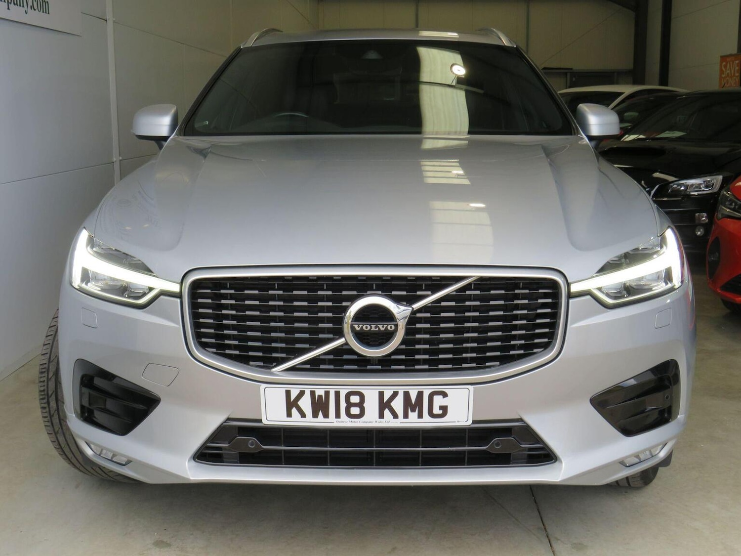 Used Volvo XC60 2018 for sale - 76769322: Photo 2