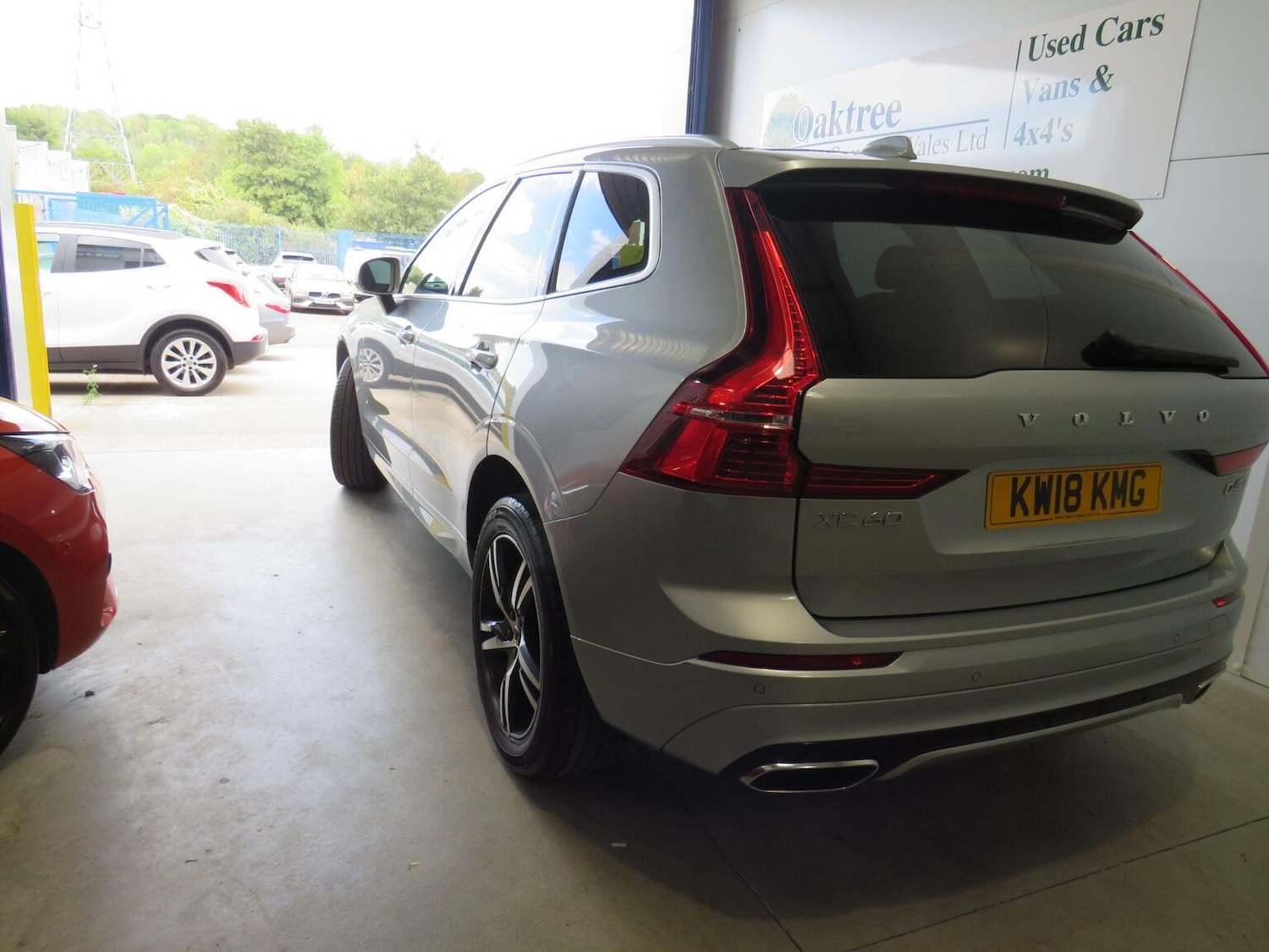 Used Volvo XC60 2018 for sale - 76769322: Photo 3