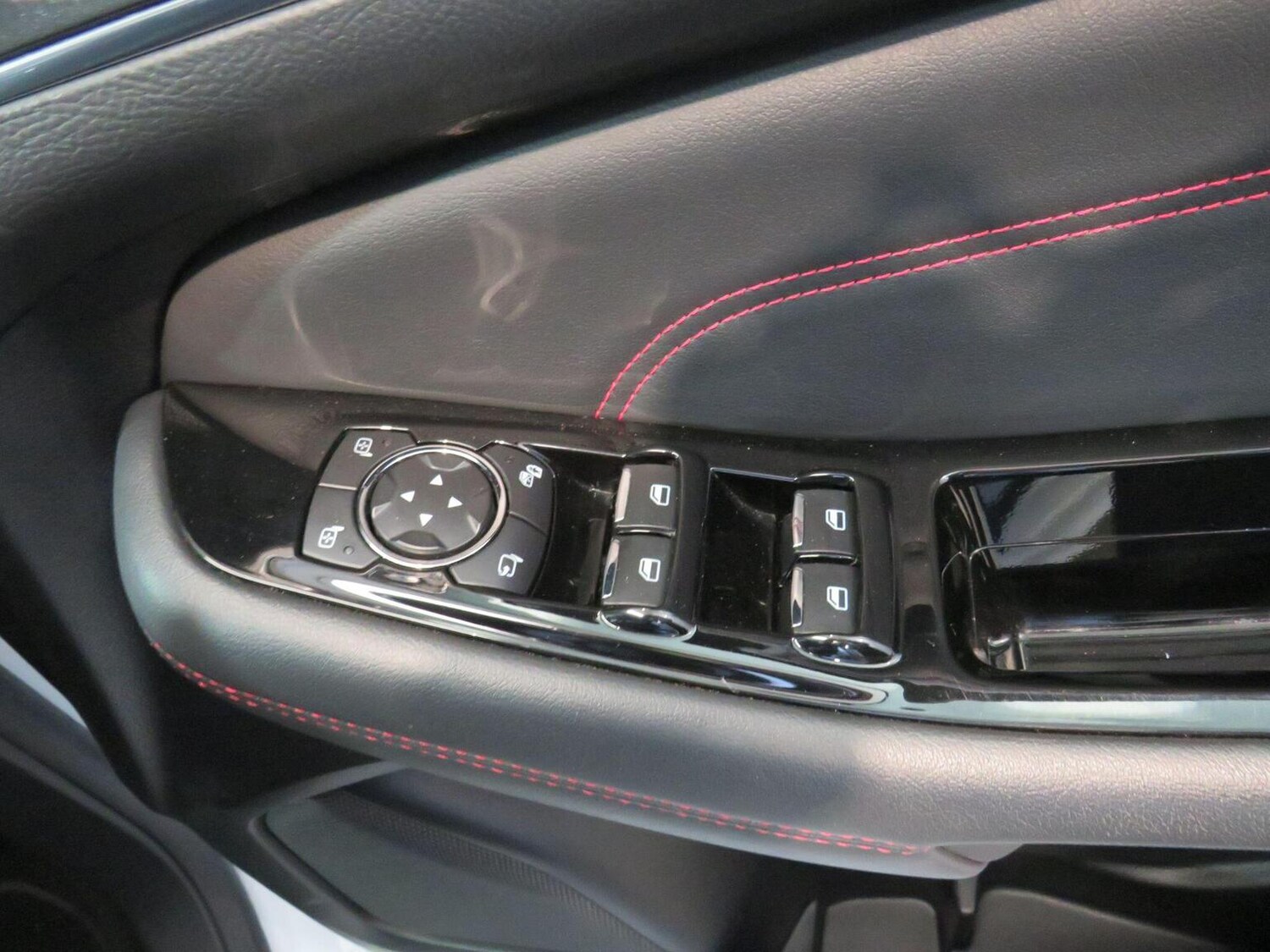 Used Ford S-Max 2020 for sale - 78209959: Photo 18