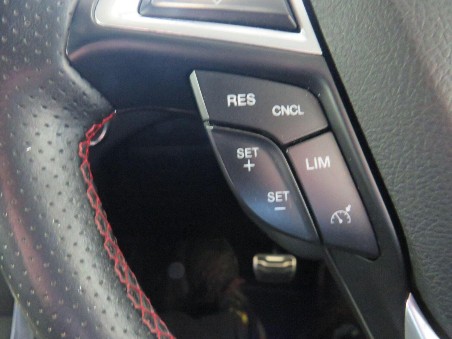 Used Ford S-Max 2020 for sale - 78209959: Photo 31