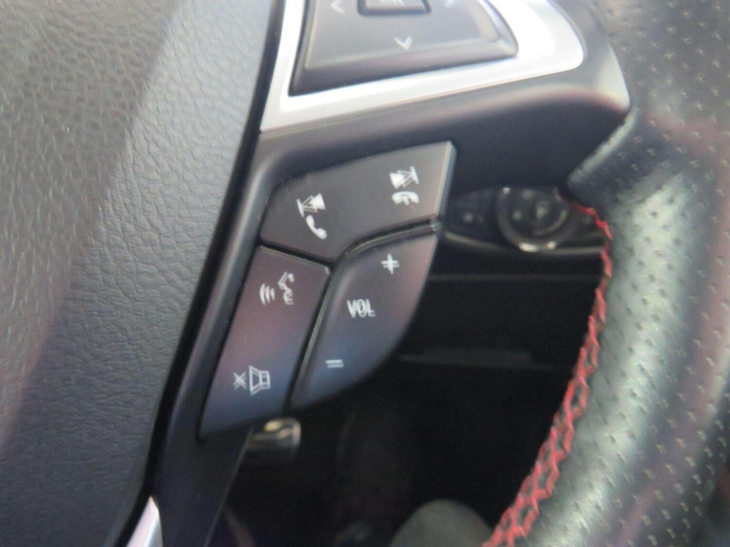 Used Ford S-Max 2020 for sale - 78209959: Photo 32