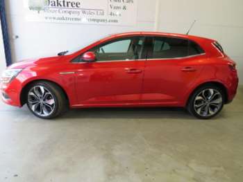 Used Renault Megane 2017 for sale - 74835024: Photo