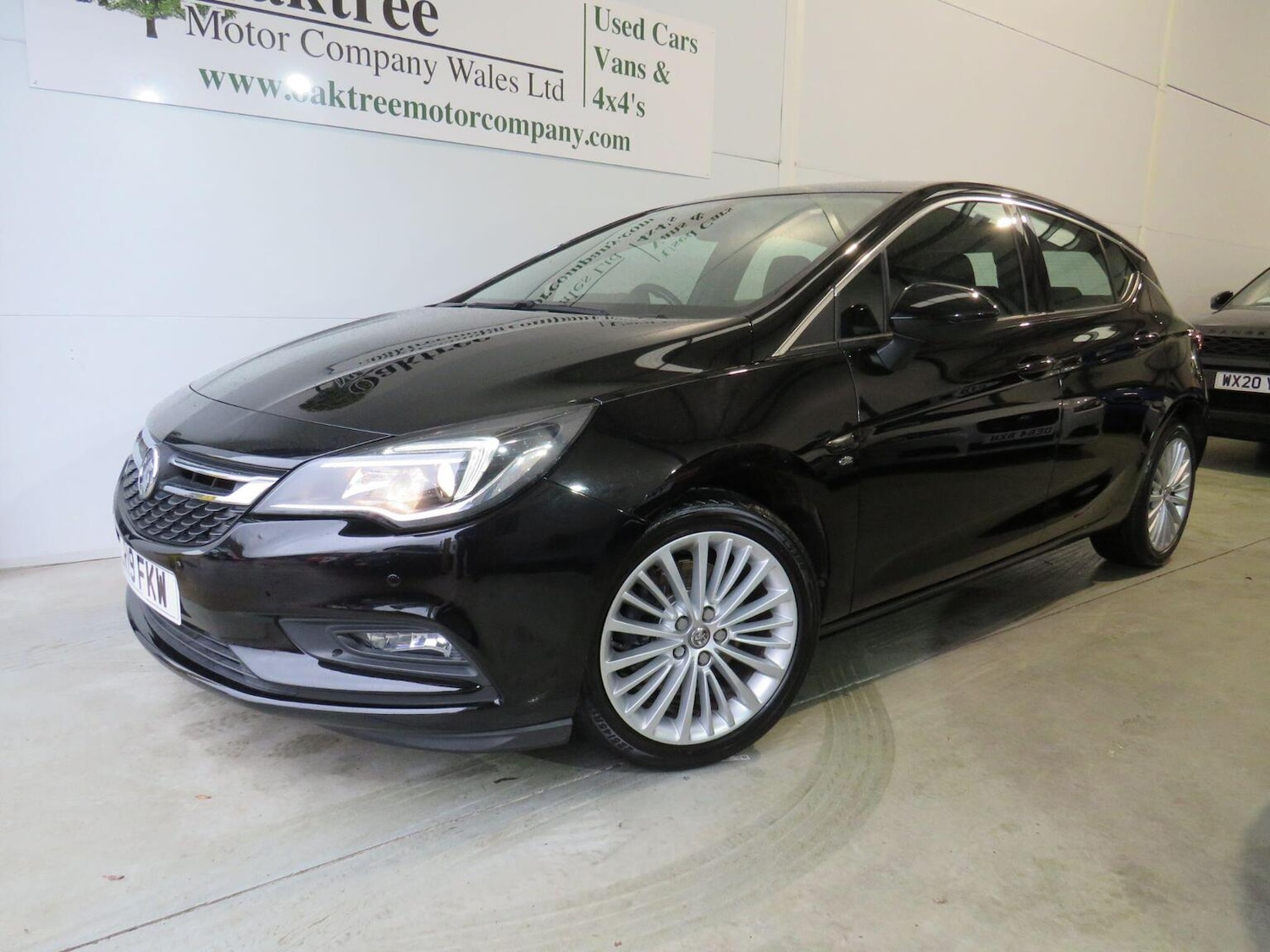 Used Vauxhall Astra 2019 for sale - 76951042: Photo 1