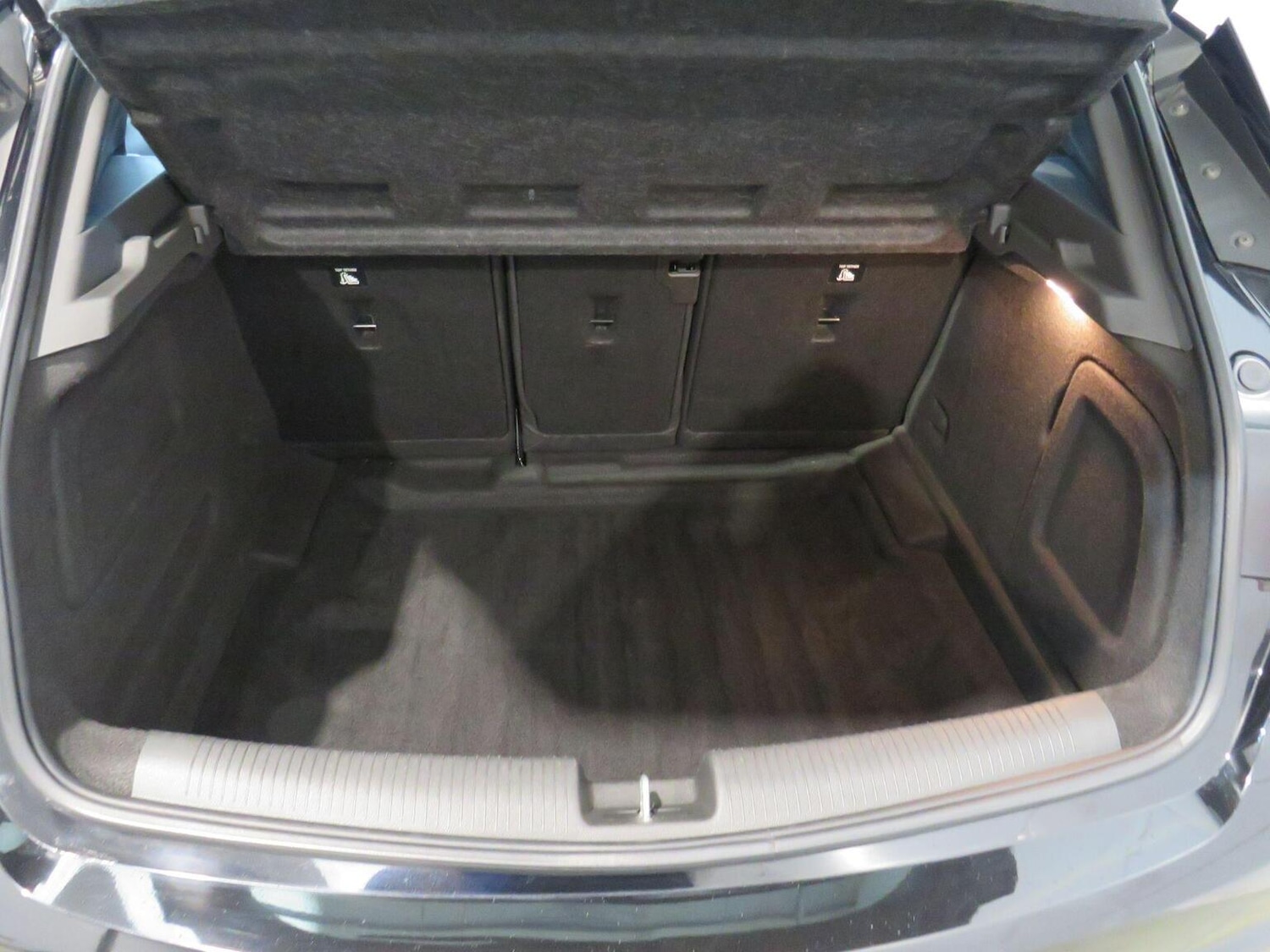 Used Vauxhall Astra 2019 for sale - 76951042: Photo 17