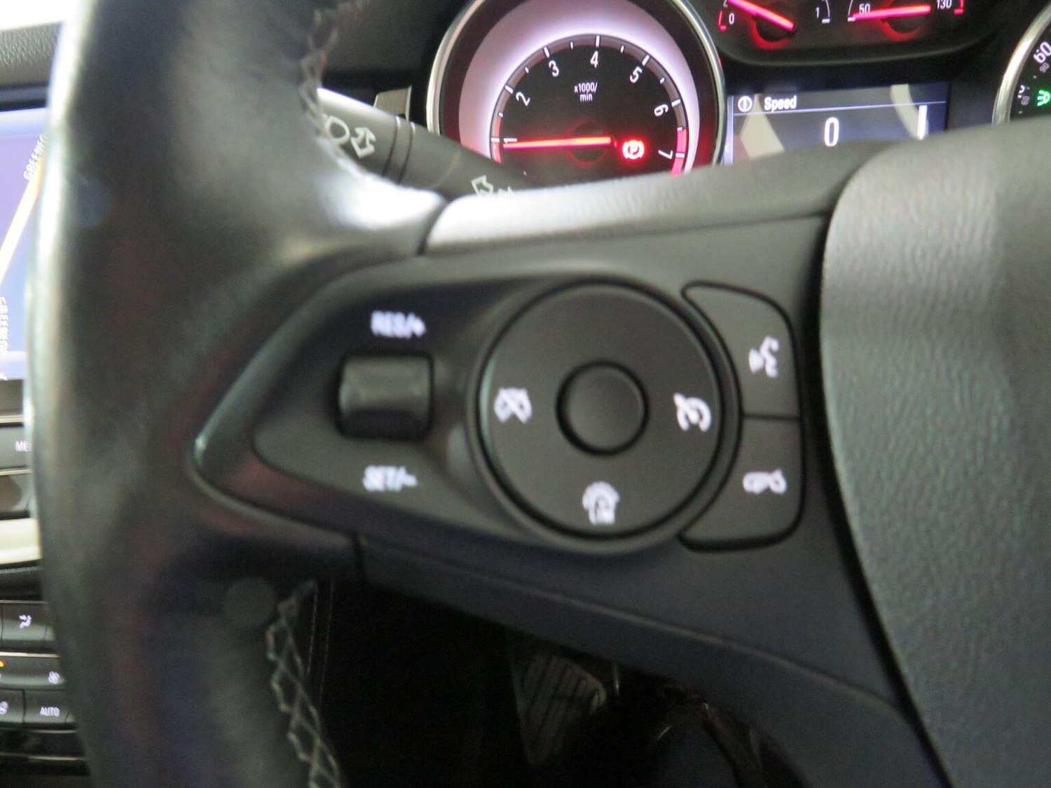 Used Vauxhall Astra 2019 for sale - 76951042: Photo 24