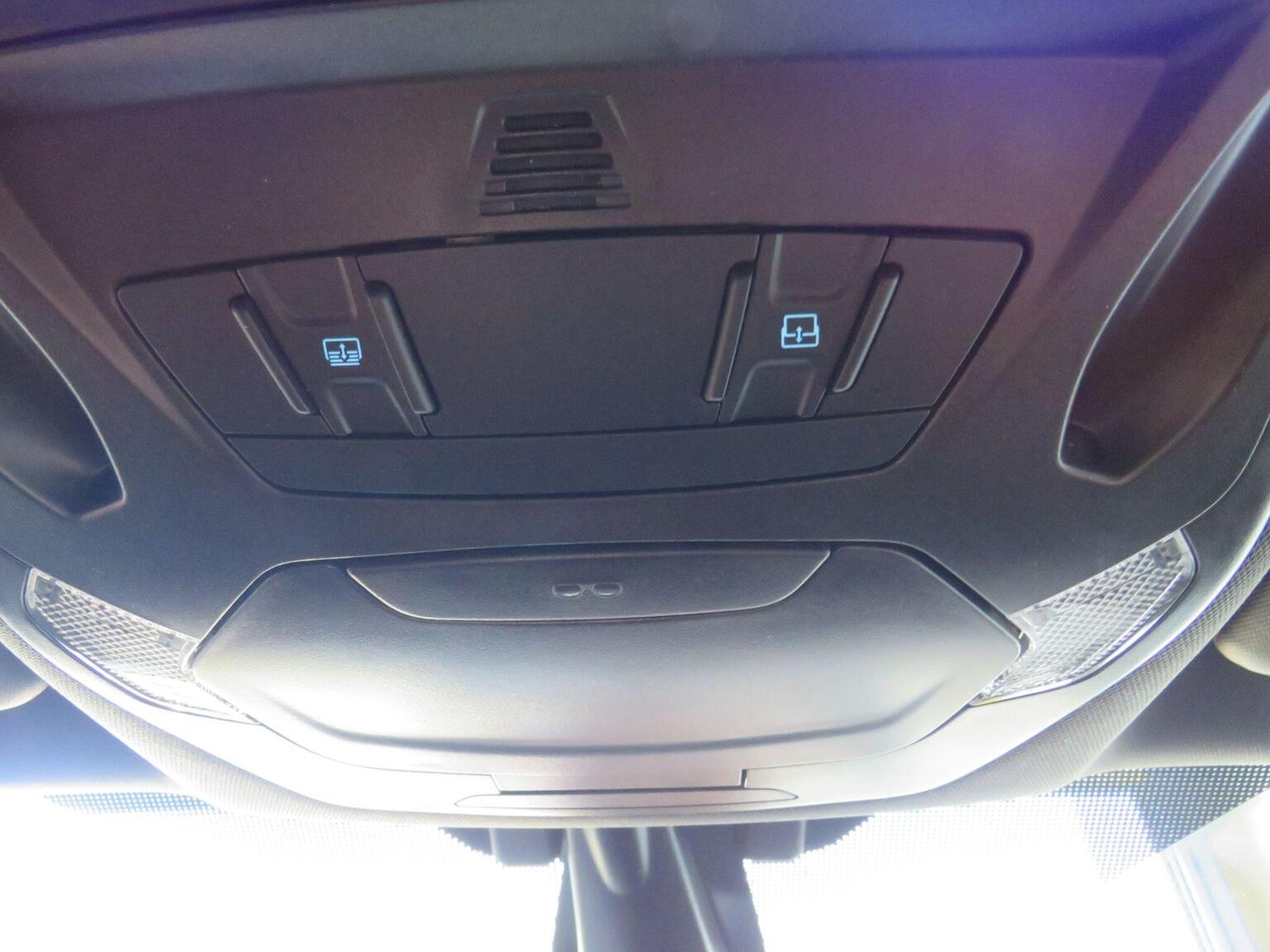 Used Ford Kuga 2018 for sale - 76376876: Photo 31