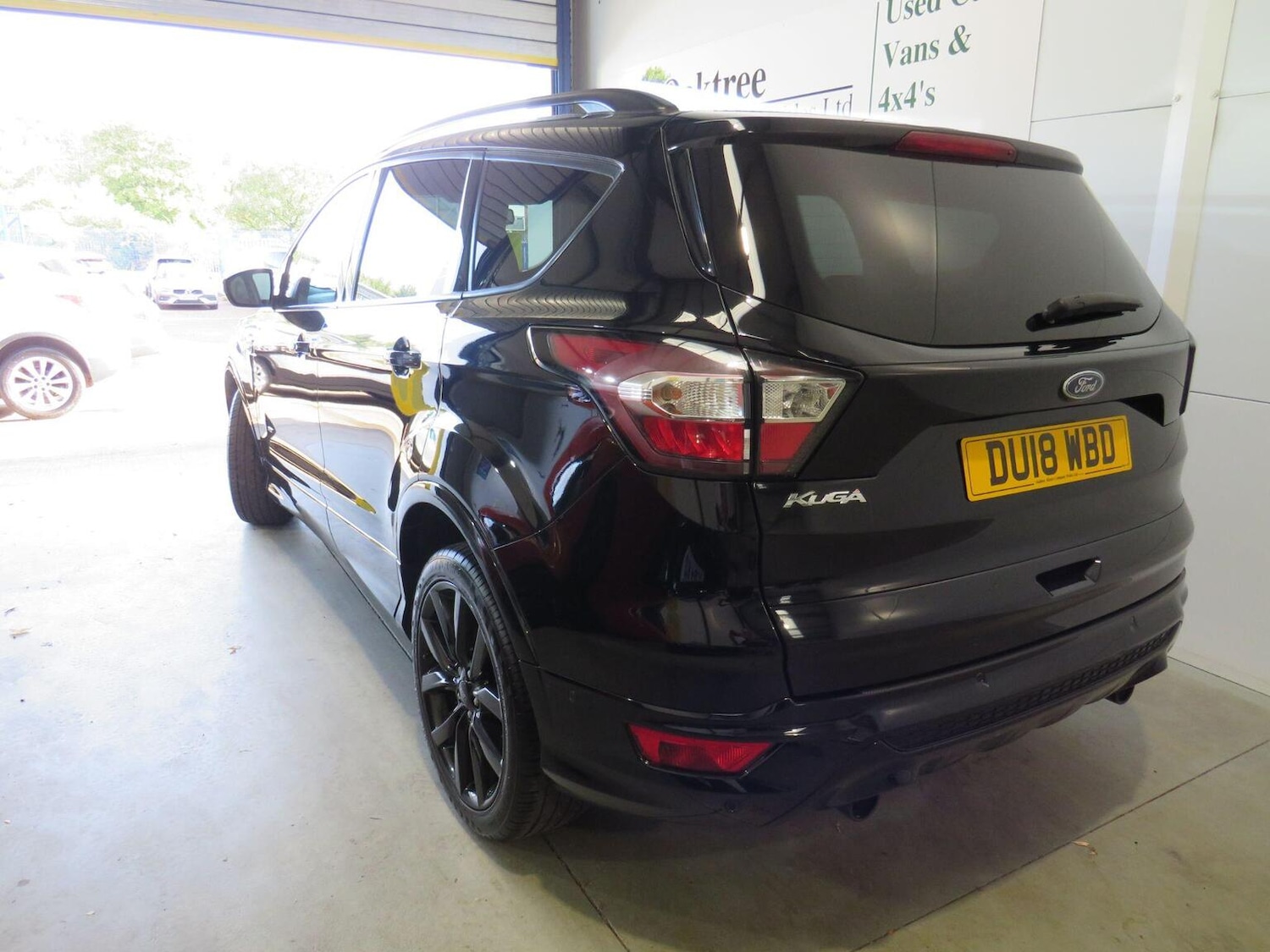 Used Ford Kuga 2018 for sale - 76376876: Photo 4