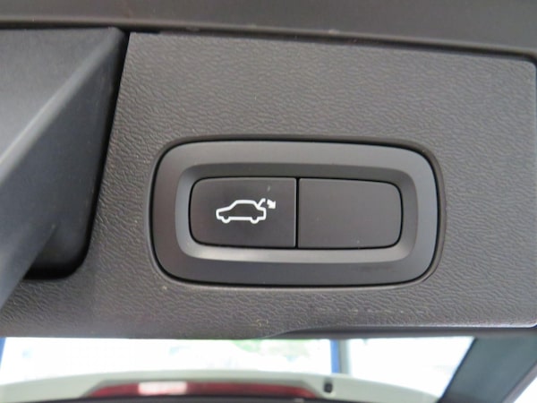 Used Volvo XC60 2019 for sale - 74808191: Photo 16