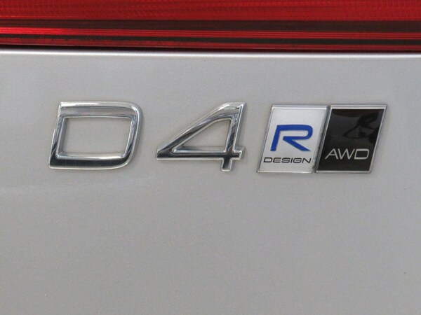 Used Volvo XC60 2019 for sale - 74808191: Photo 7