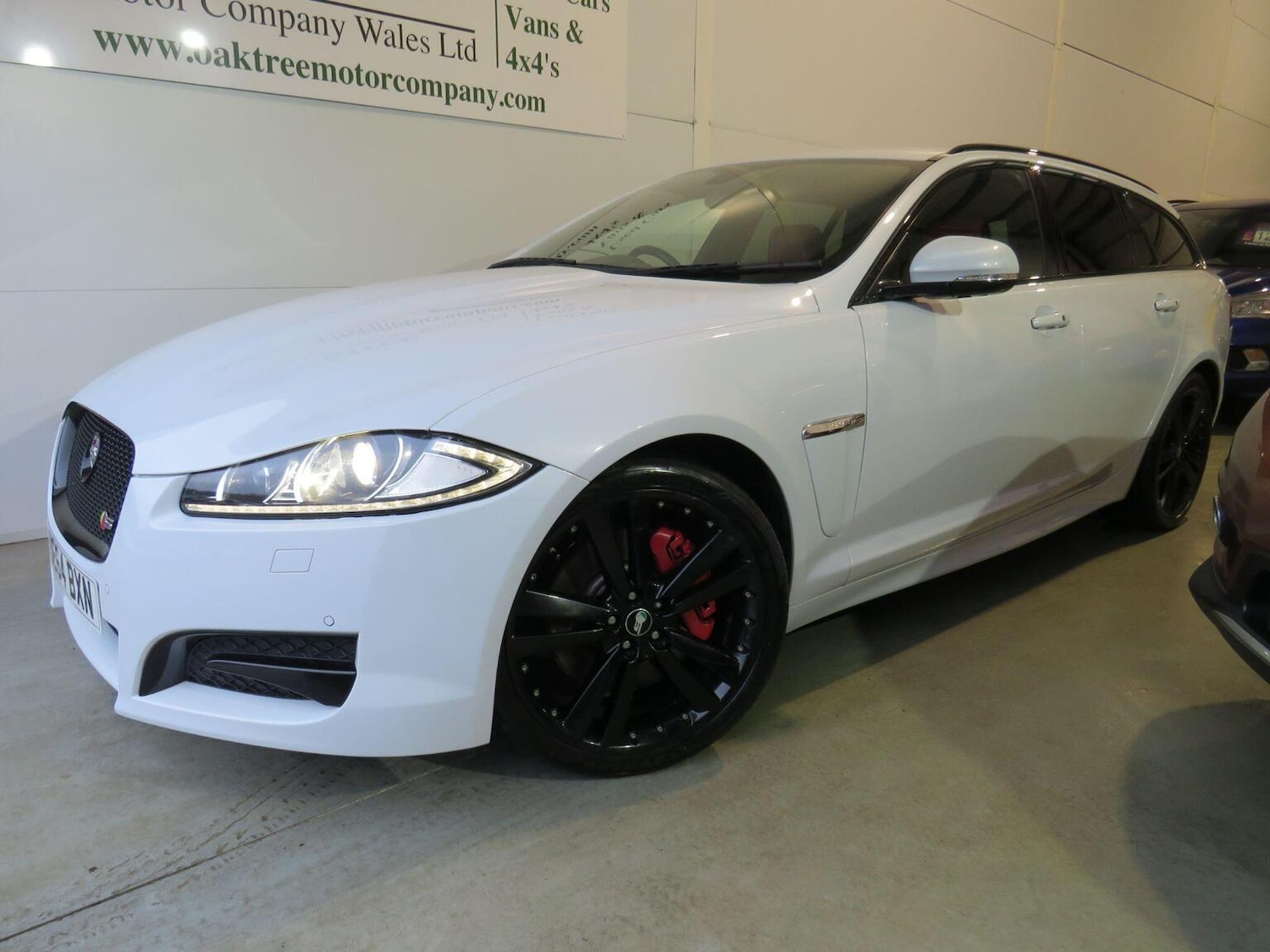 Used Jaguar XF 2014 for sale - 76725690: Photo 1