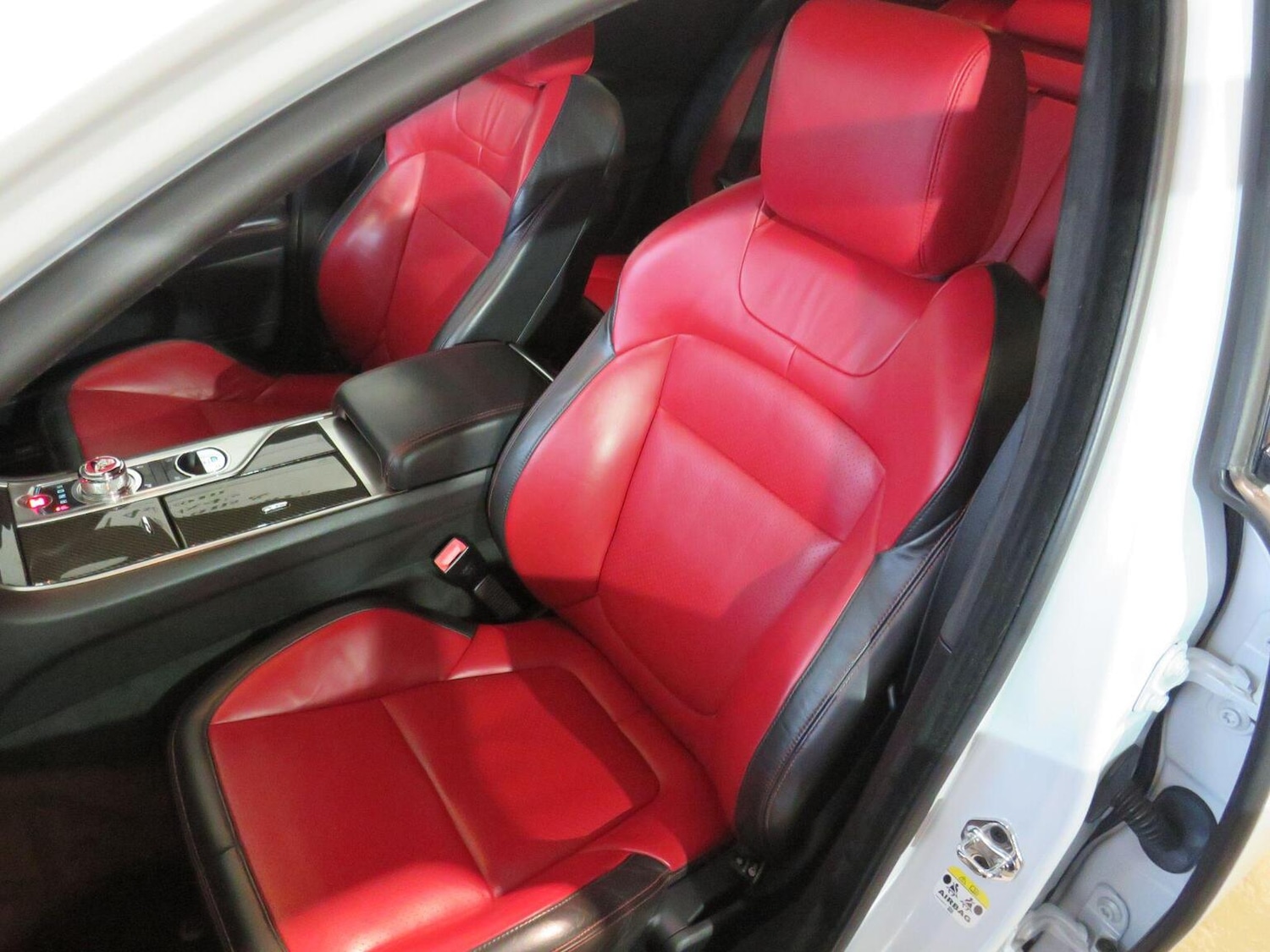 Used Jaguar XF 2014 for sale - 76725690: Photo 12