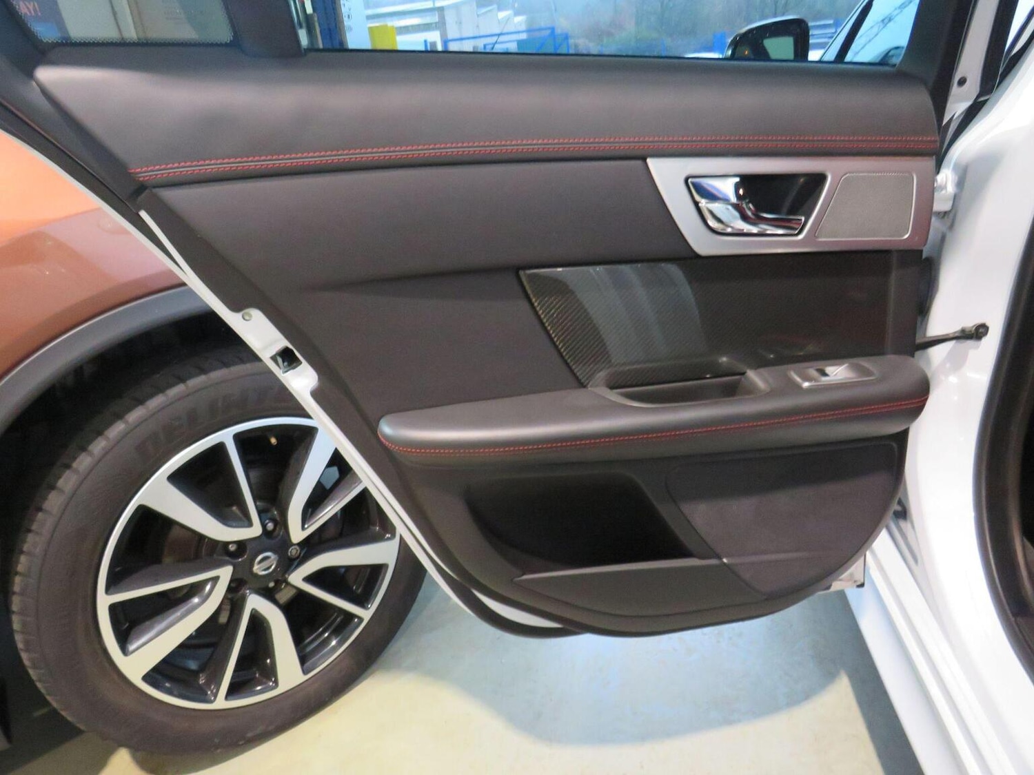 Used Jaguar XF 2014 for sale - 76725690: Photo 15