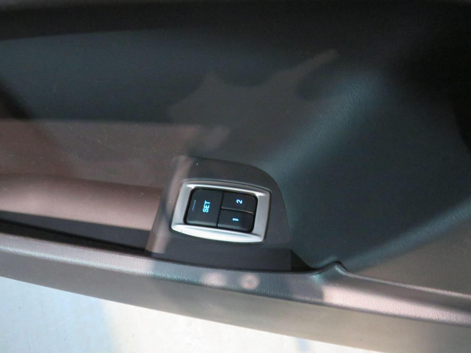 Used Jaguar XF 2014 for sale - 76725690: Photo 23