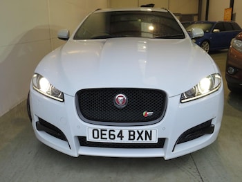 Used Jaguar XF 2014 for sale - 76725690: Photo