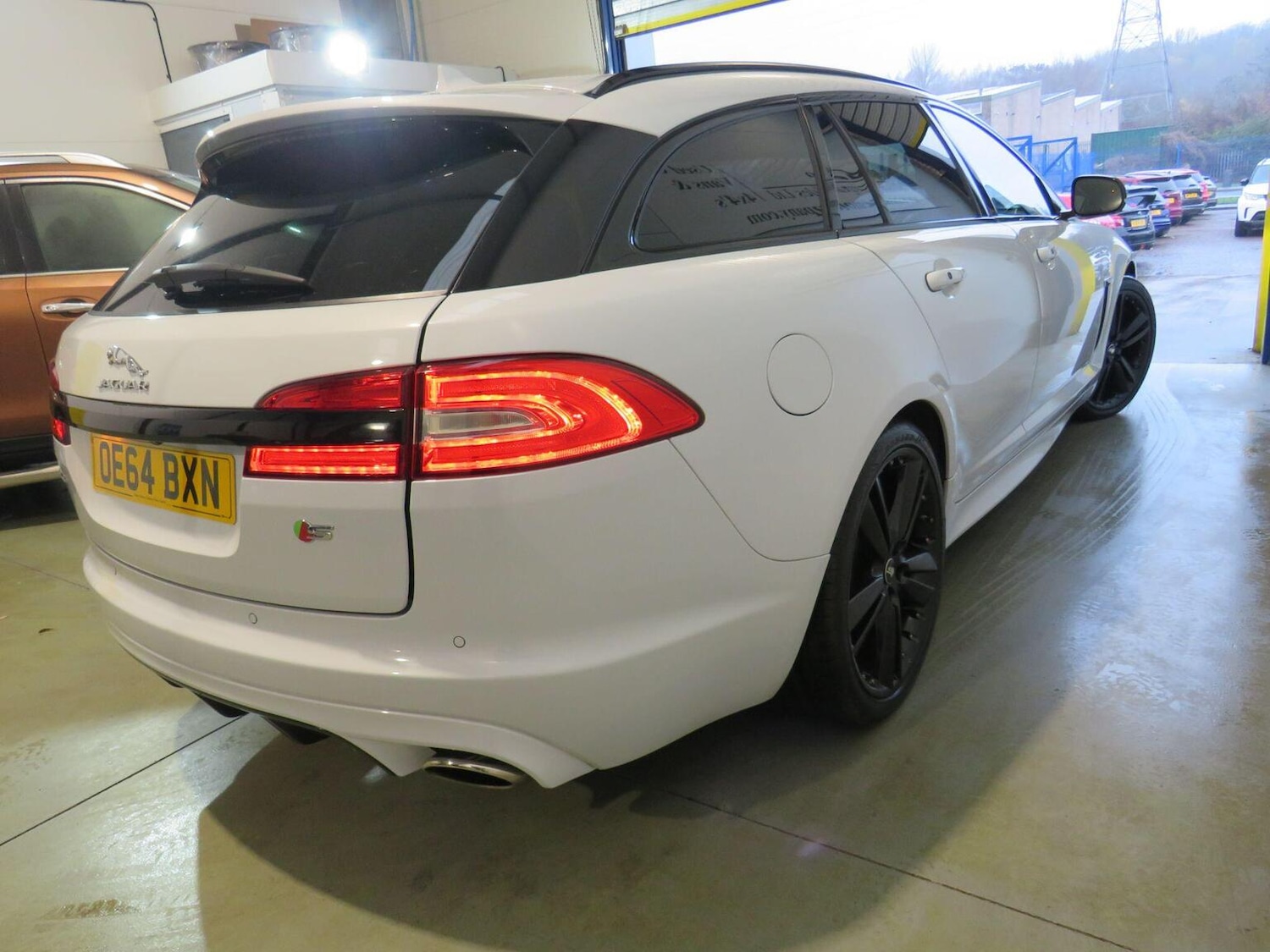 Used Jaguar XF 2014 for sale - 76725690: Photo 6