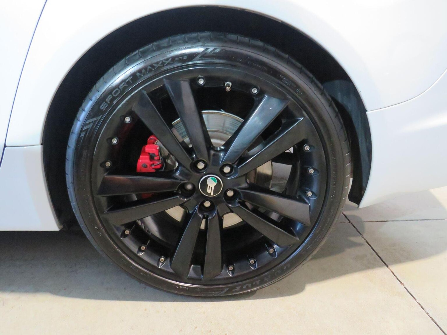 Used Jaguar XF 2014 for sale - 76725690: Photo 8