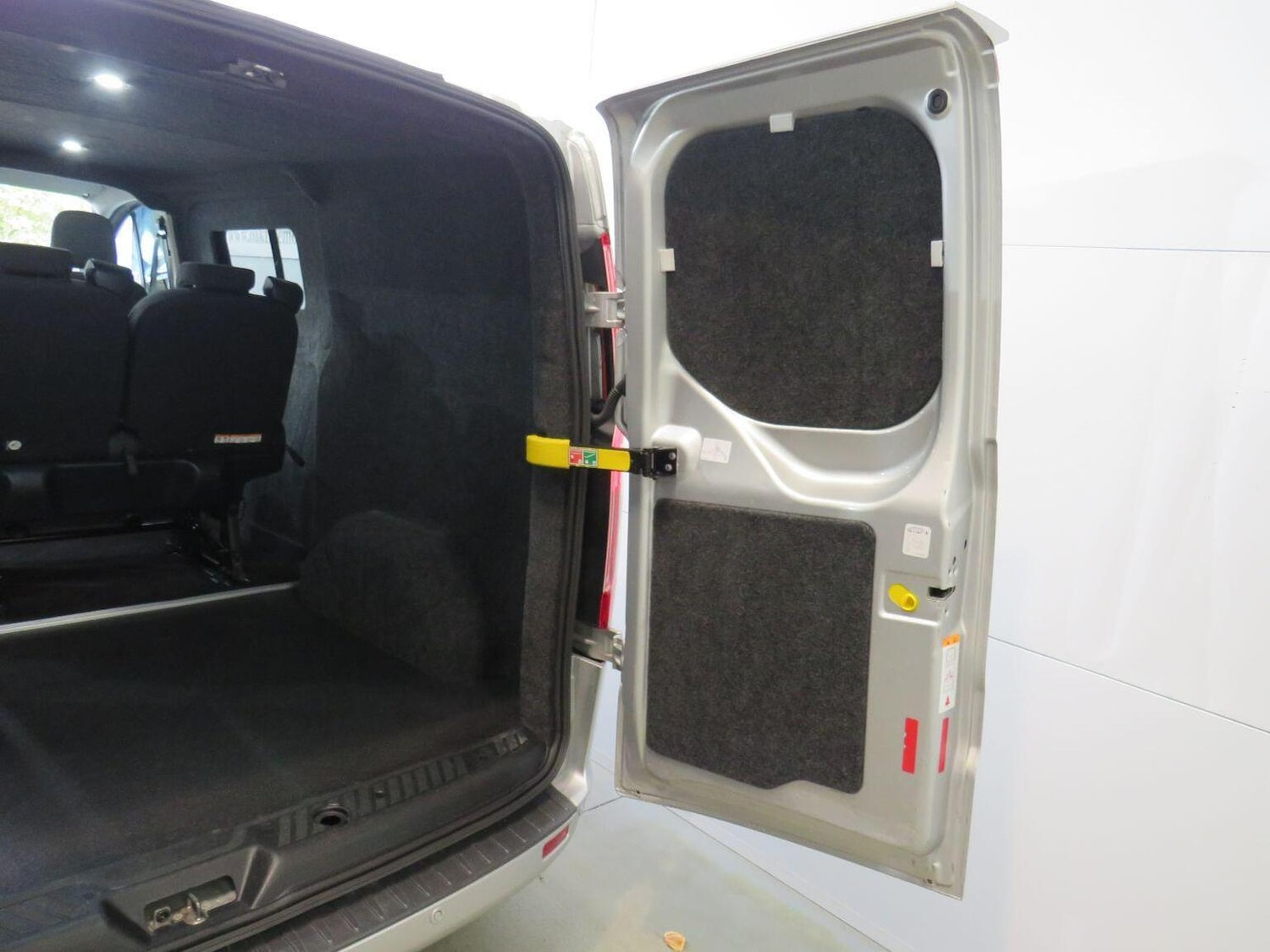 Used Ford Transit Custom 2019 for sale - 77159316: Photo 21