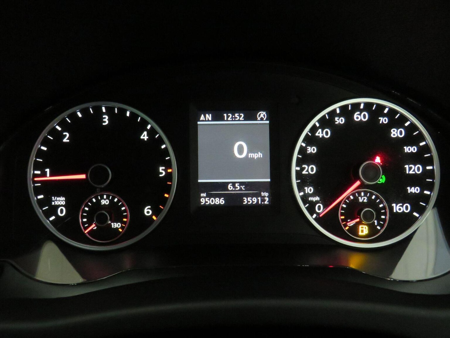 Used Volkswagen Tiguan 2014 for sale - 77140676: Photo 21