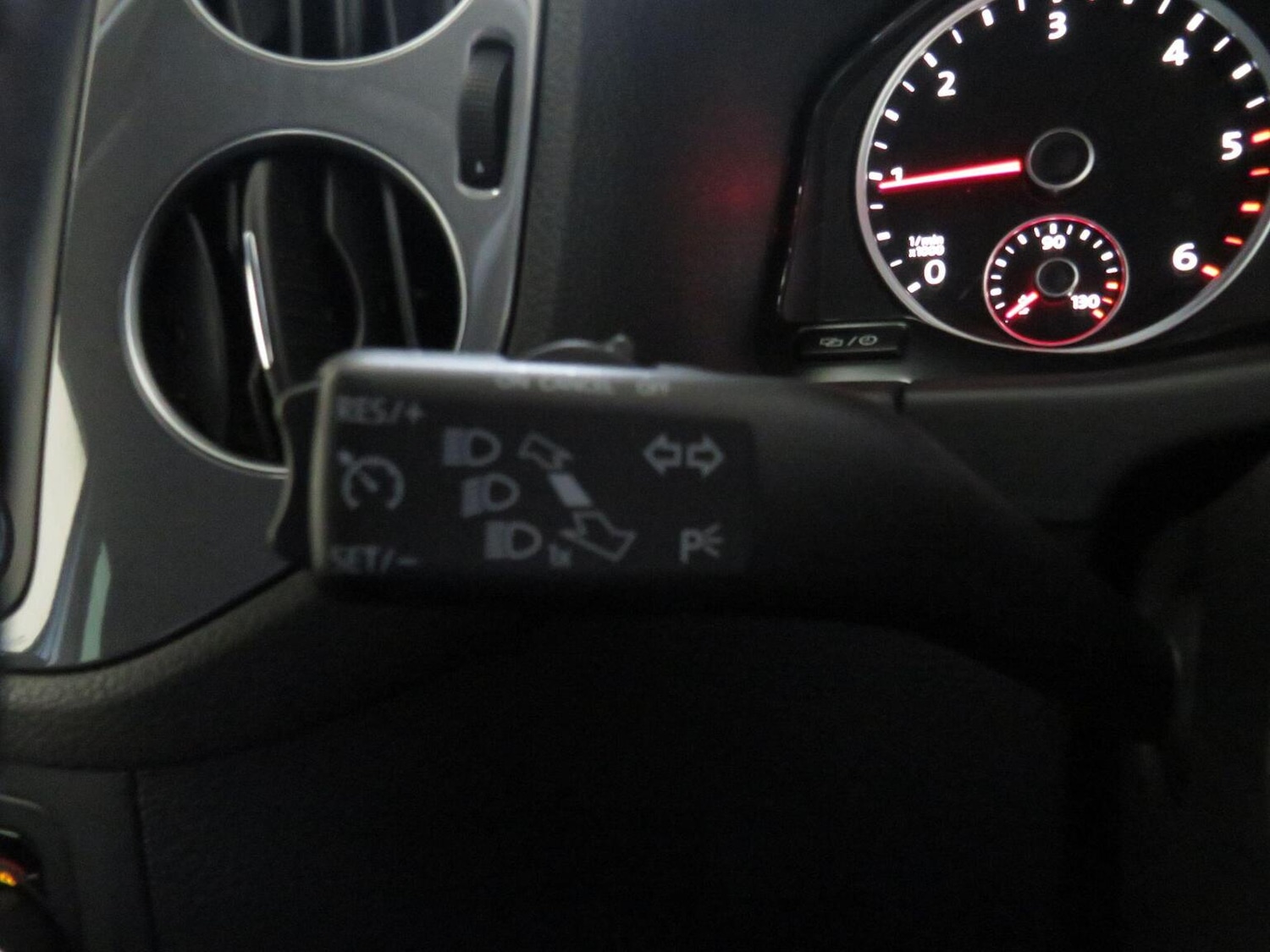 Used Volkswagen Tiguan 2014 for sale - 77140676: Photo 22