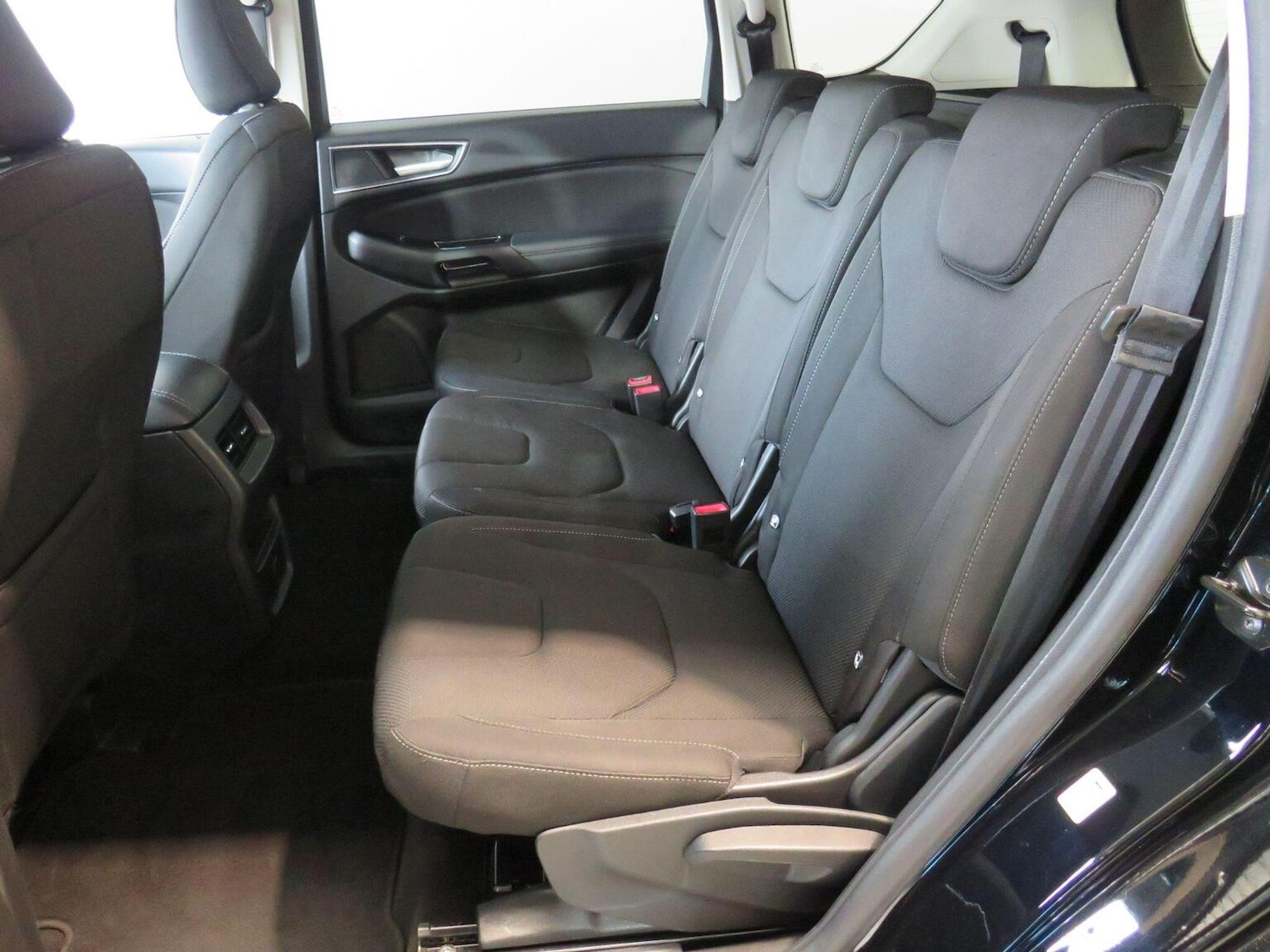 Used Ford S-Max 2019 for sale - 77668522: Photo 12