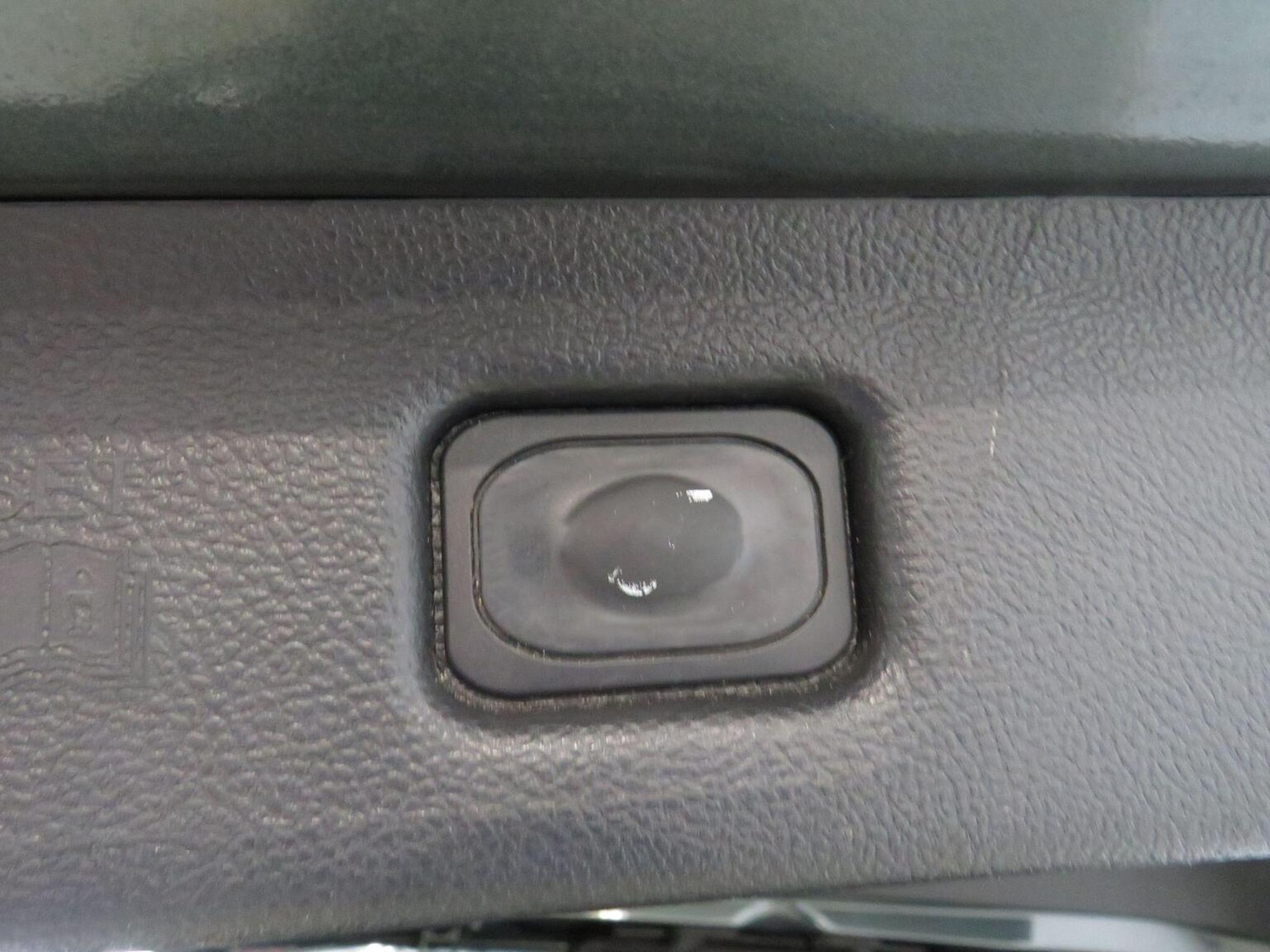 Used Ford S-Max 2017 for sale - 77977150: Photo 21