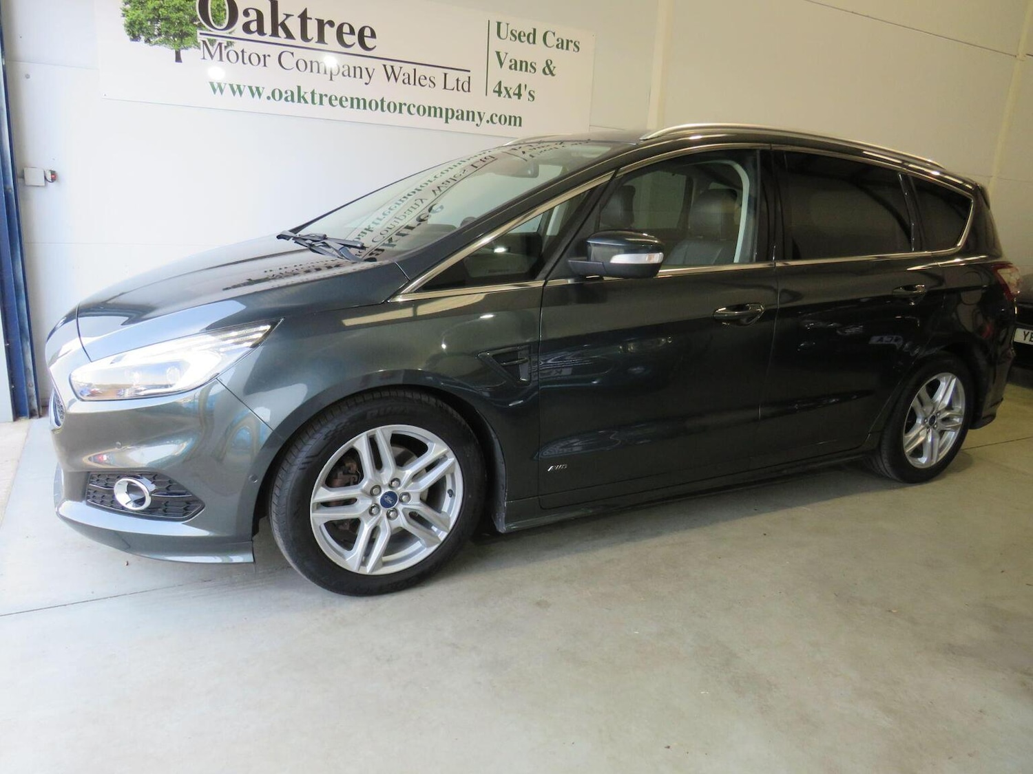Used Ford S-Max 2017 for sale - 77977150: Photo 36