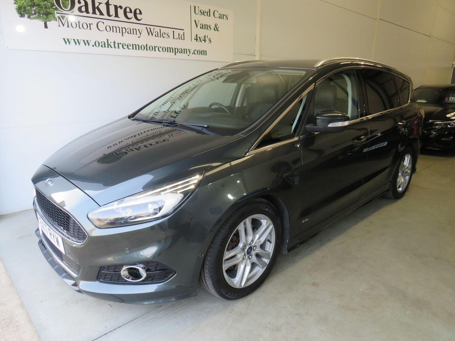 Used Ford S-Max 2017 for sale - 77977150: Photo 38