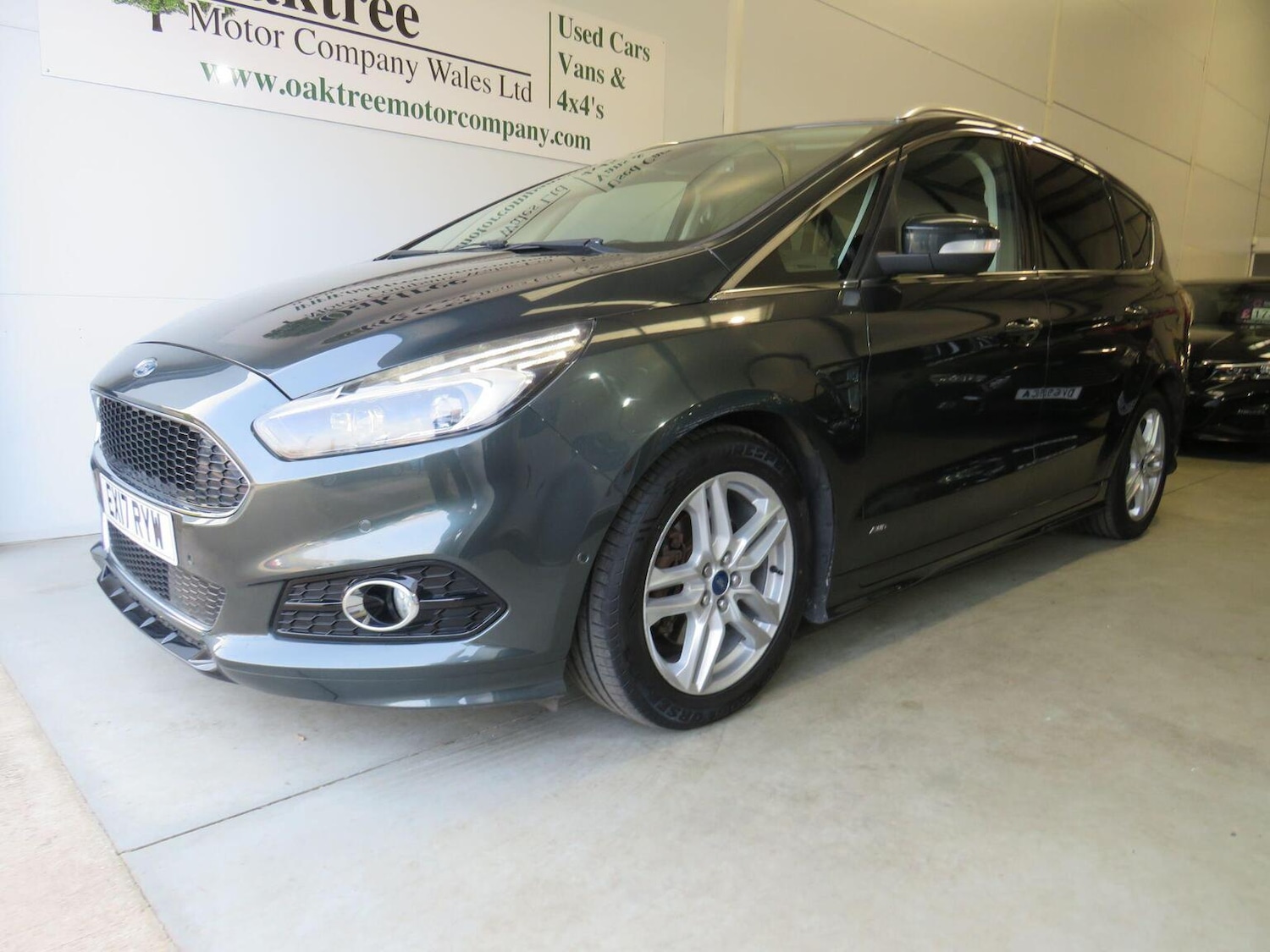 Used Ford S-Max 2017 for sale - 77977150: Photo 39