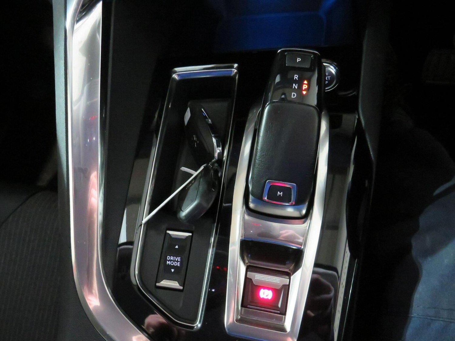 Used Peugeot 5008 2021 for sale - 77011792: Photo 22