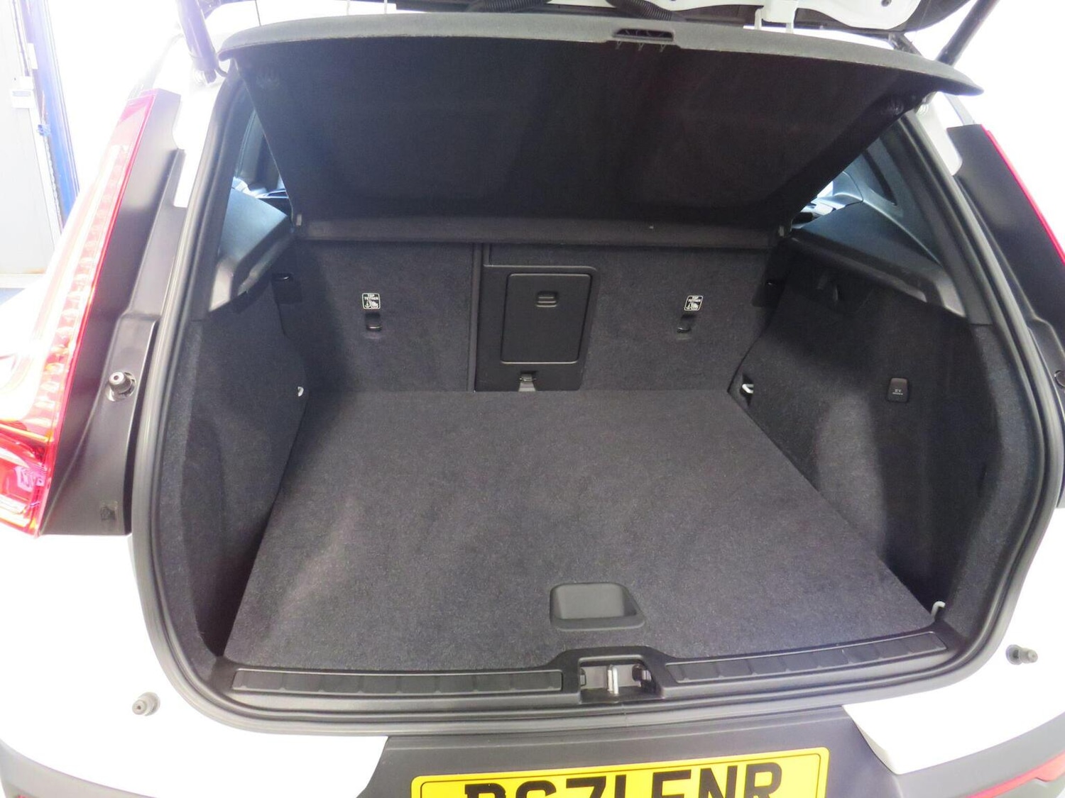 Used Volvo XC40 2022 for sale - 78168708: Photo 15