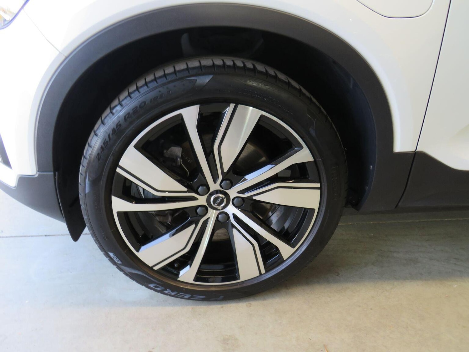 Used Volvo XC40 2022 for sale - 78168708: Photo 9